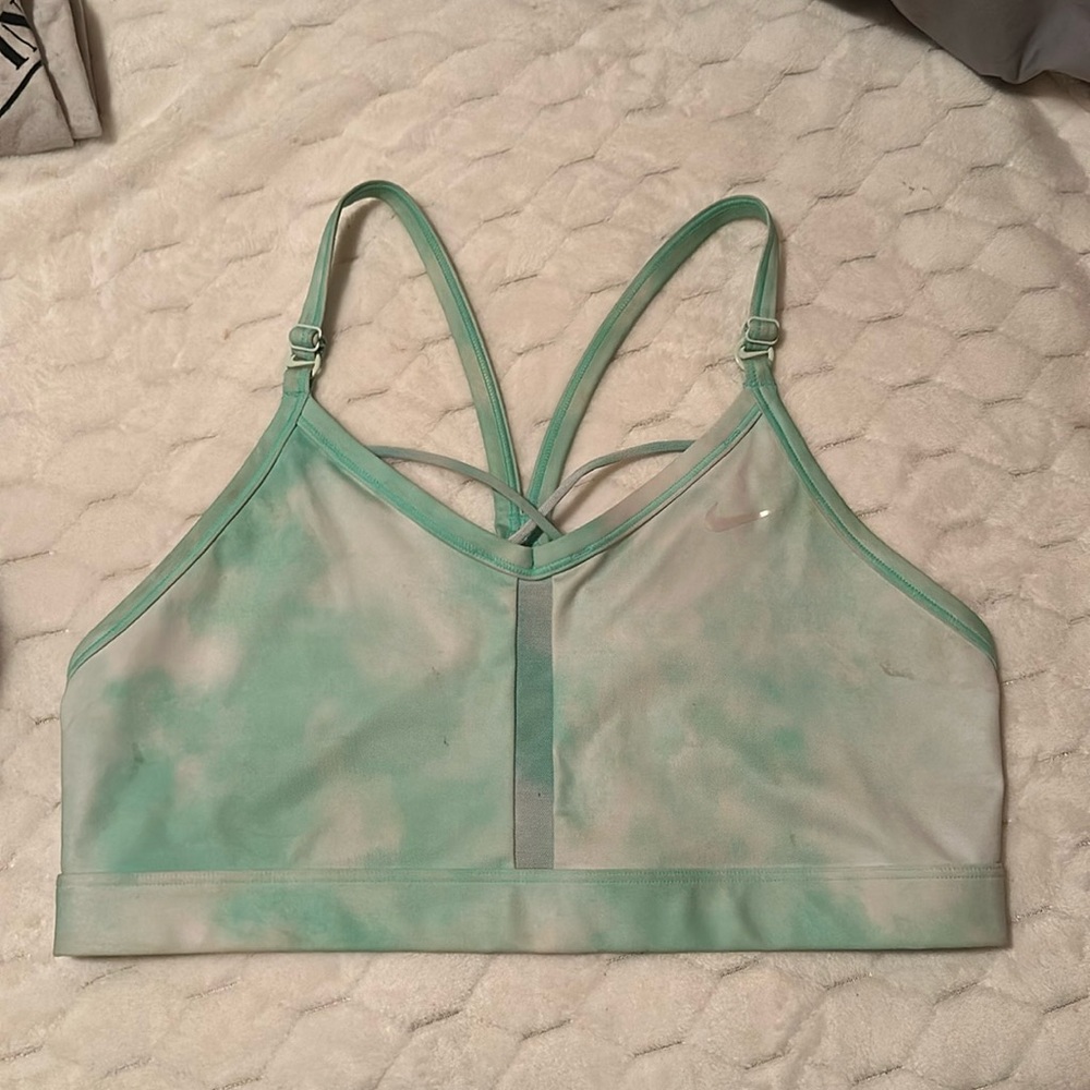 Sports bra